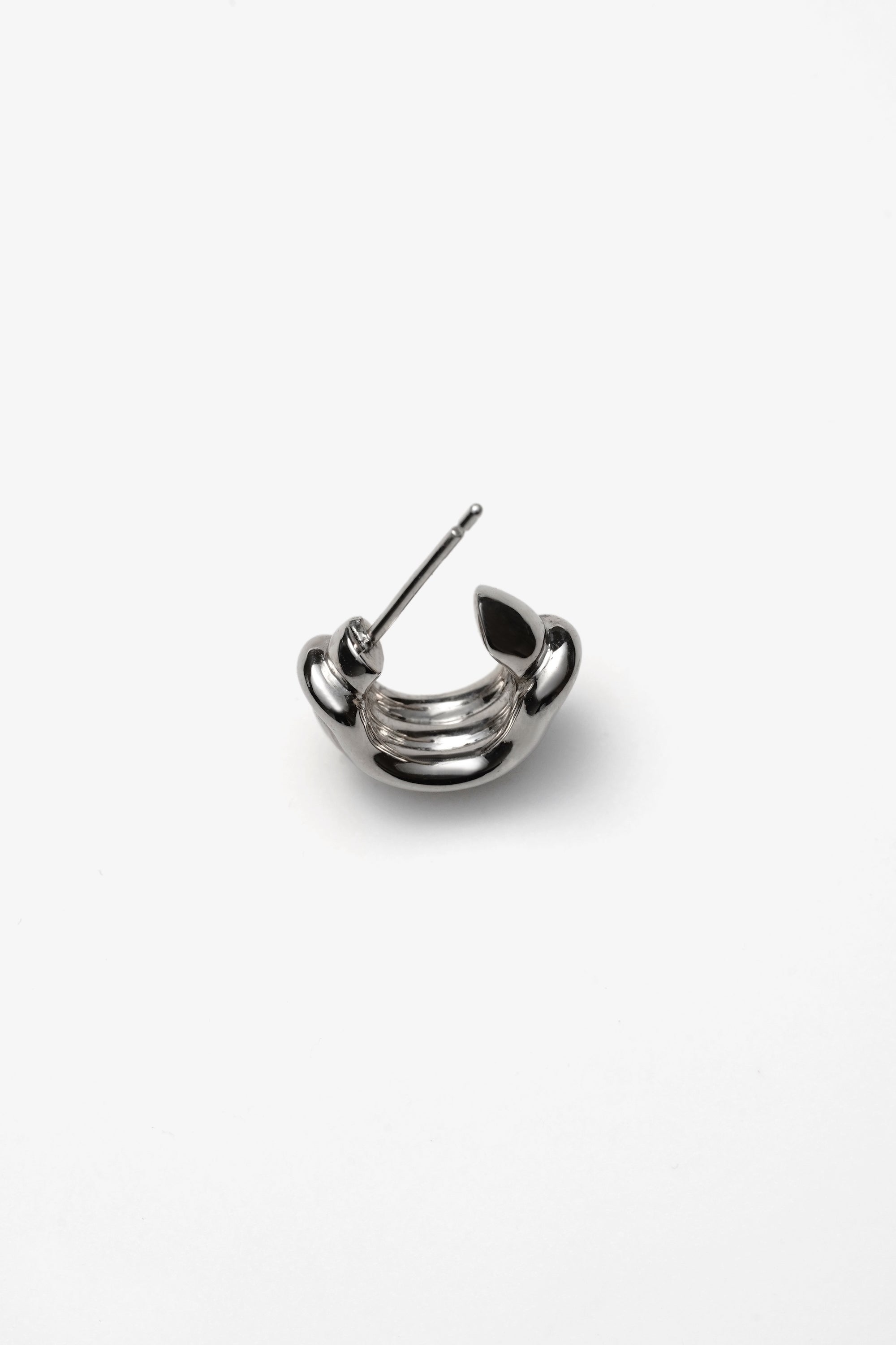 SC CONNECT HOOP PIERCE｜シルバー925ピアス – ISIR OFFICIAL WEBSITE
