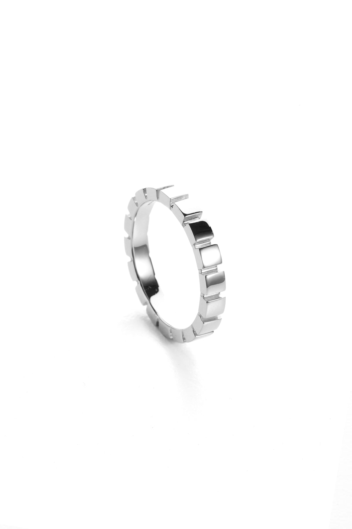 AR FORM RING (PT900)