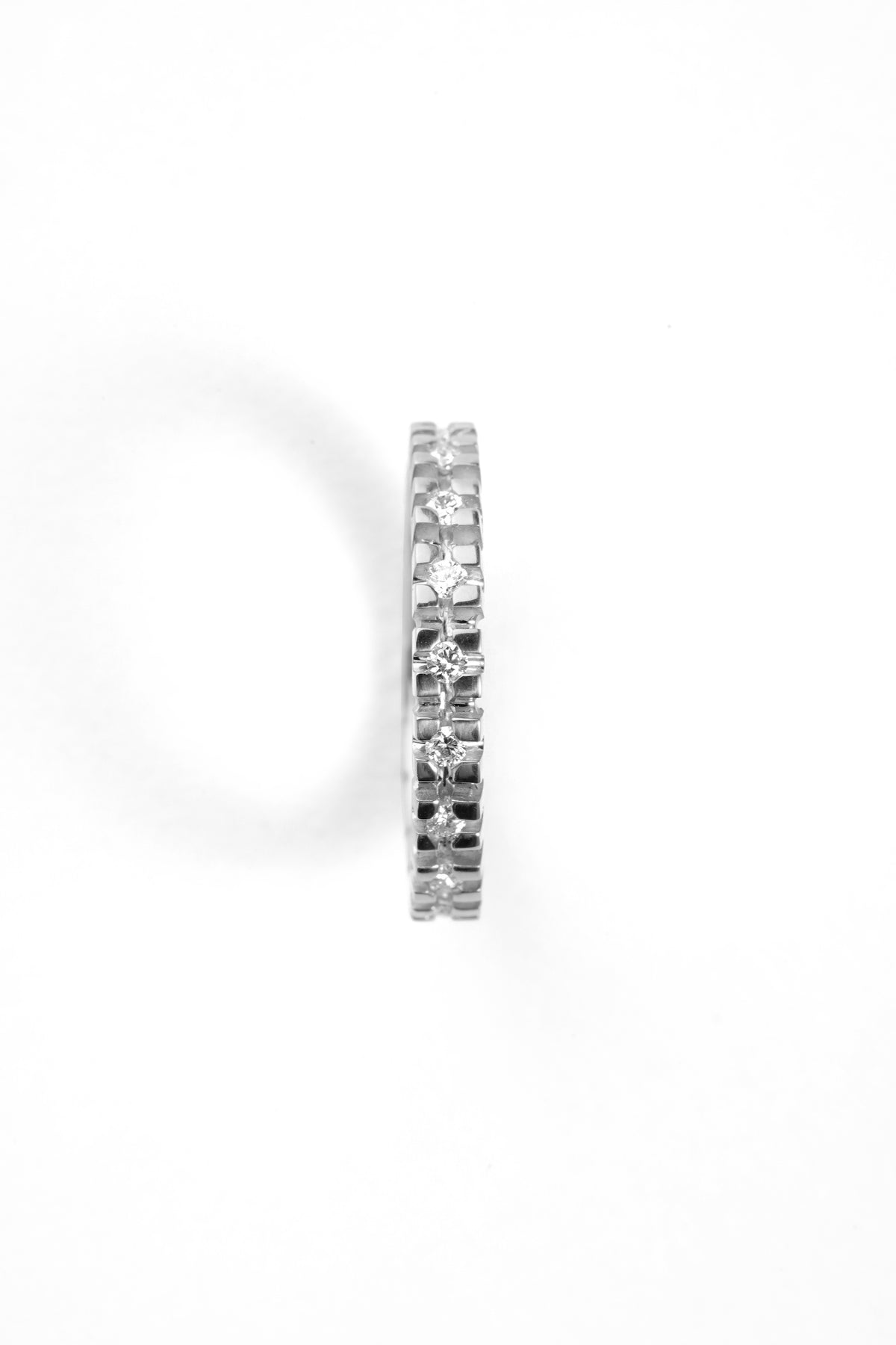 AR RING LUXE (PT900)