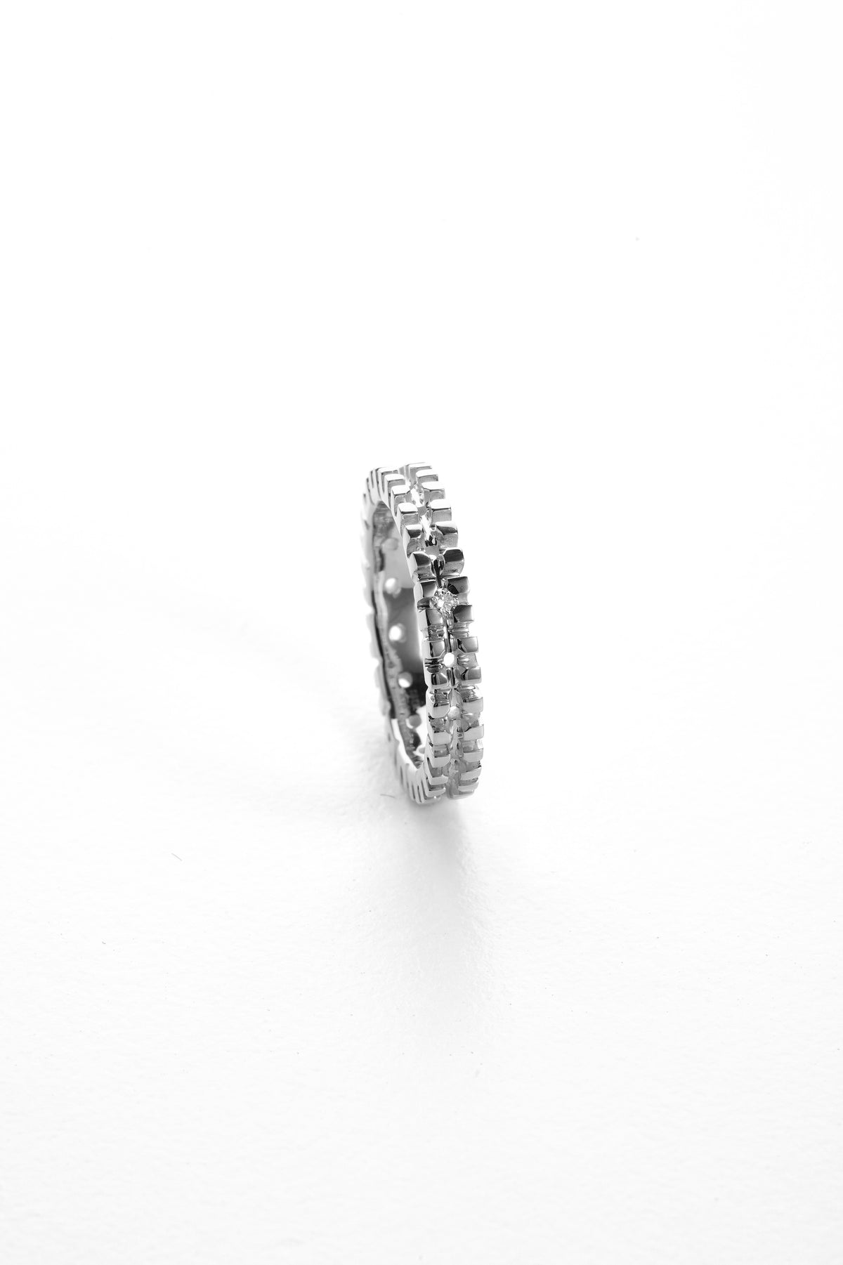 AR RING DIA (PT900)