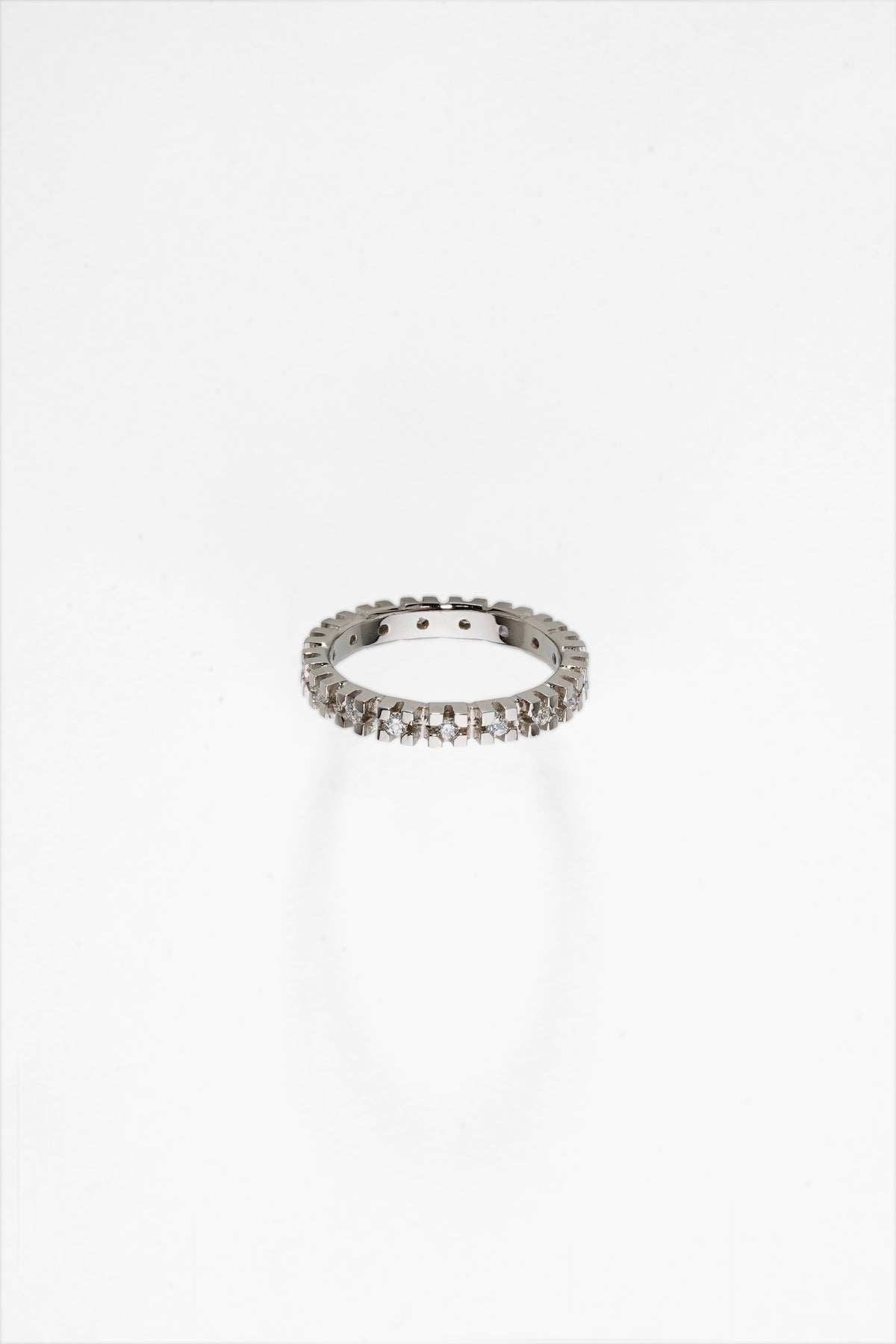 AR RING LUXE (PT900)